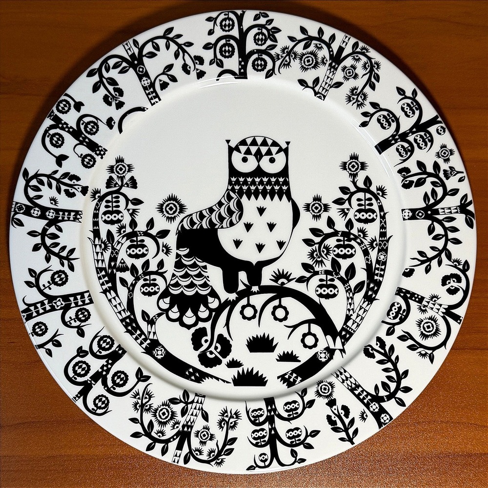 Iittala Taika Black White Owl Dinner Plate 12" Klaus Haapaniemi Porcelain